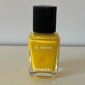 CHANEL LE VERNIS NAIL COLOUR - 592 Giallo Napoli, NO OUTER LID 13ml